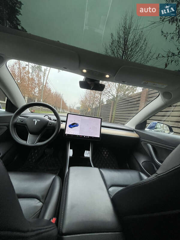 Седан Tesla Model 3 2019 в Киеве фото 22 Седан Tesla Model 3 2019 в Киеве