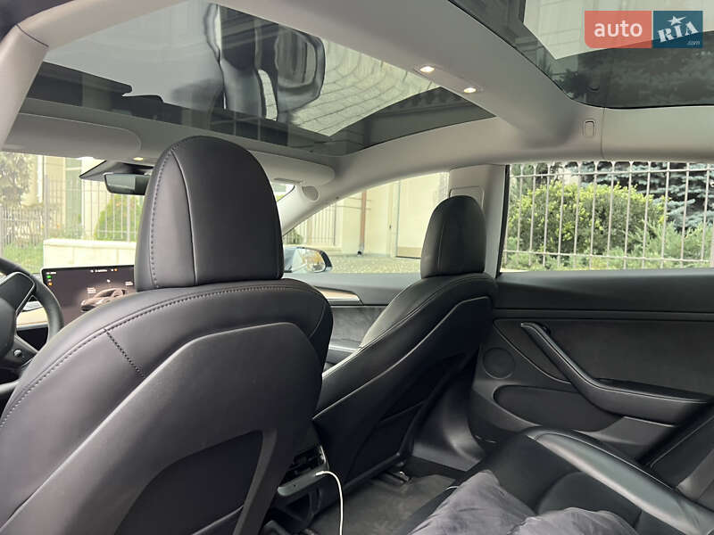 Седан Tesla Model 3 2023 в Киеве фото 21 Седан Tesla Model 3 2023 в Киеве