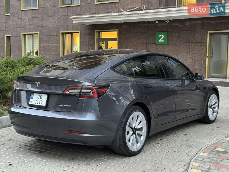 Седан Tesla Model 3 2023 в Одесі фото 14 Седан Tesla Model 3 2023 в Одесі