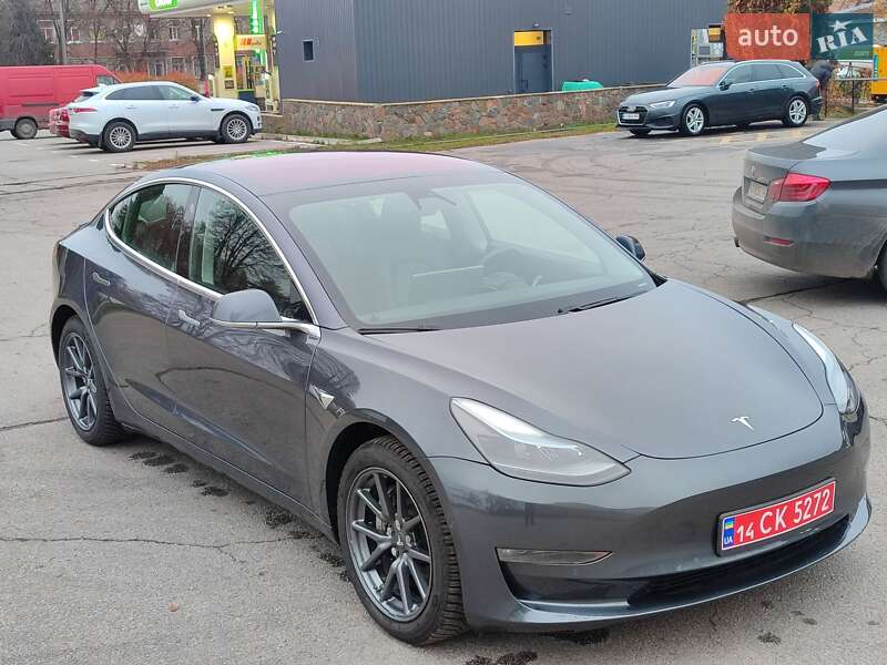 Tesla Model 3 2018 Tesla Model 3 2018