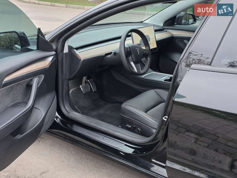 Седан Tesla Model 3 2022 в Кривому Розі фото 17 Седан Tesla Model 3 2022 в Кривому Розі