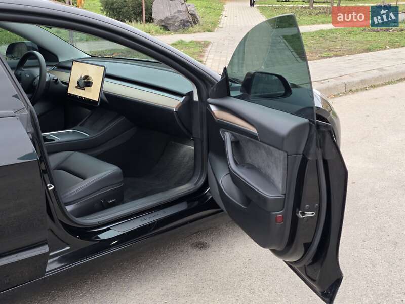 Седан Tesla Model 3 2022 в Кривому Розі фото 21 Седан Tesla Model 3 2022 в Кривому Розі