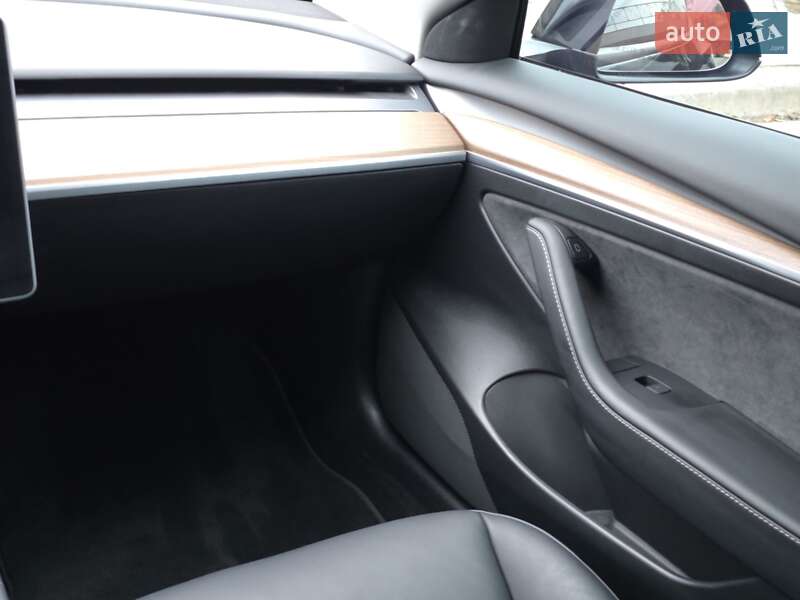 Седан Tesla Model 3 2022 в Кривому Розі фото 39 Седан Tesla Model 3 2022 в Кривому Розі