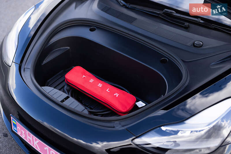 Седан Tesla Model 3 2021 в Львове фото 16 Седан Tesla Model 3 2021 в Львове