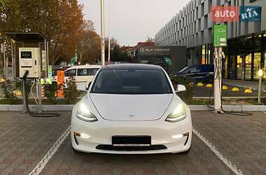 Седан Tesla Model 3 2019 в Одессе