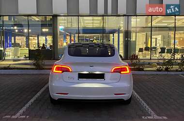 Седан Tesla Model 3 2019 в Одессе