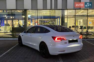 Седан Tesla Model 3 2019 в Одессе