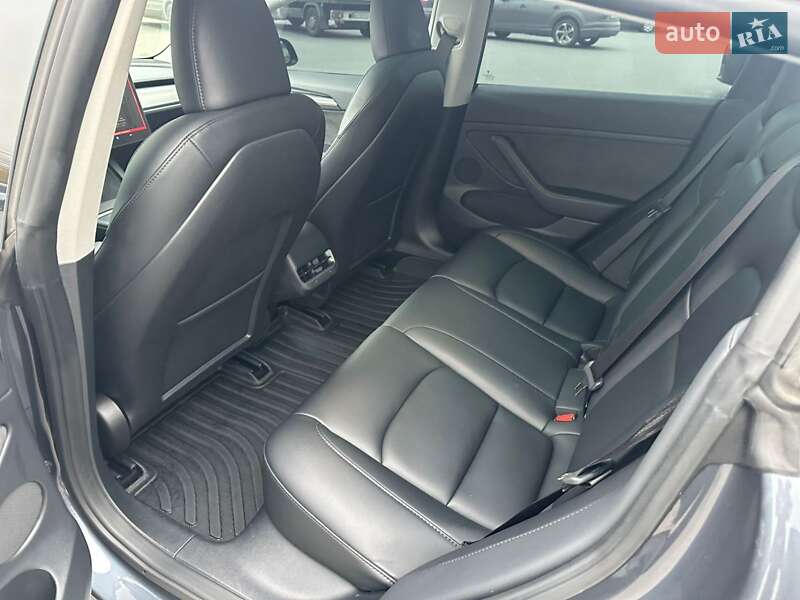 Седан Tesla Model 3 2023 в Киеве фото 14 Седан Tesla Model 3 2023 в Киеве