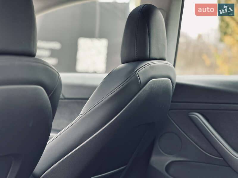 Седан Tesla Model 3 2022 в Кременчуге фото 26 Седан Tesla Model 3 2022 в Кременчуге