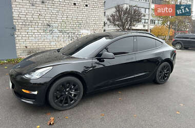 Седан Tesla Model 3 2021 в Днепре