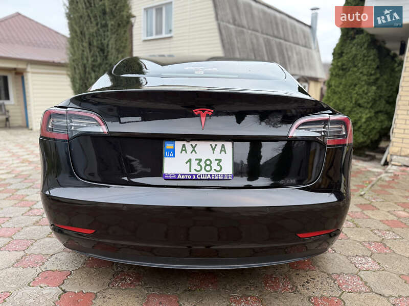 Седан Tesla Model 3 2018 в Харькове