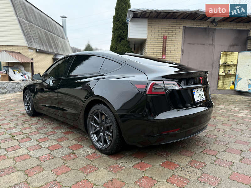 Седан Tesla Model 3 2018 в Харькове