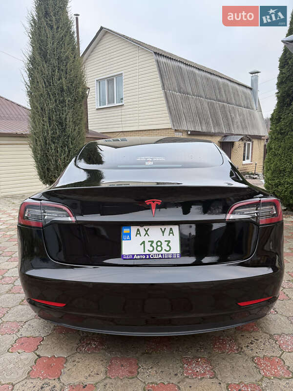Седан Tesla Model 3 2018 в Харькове