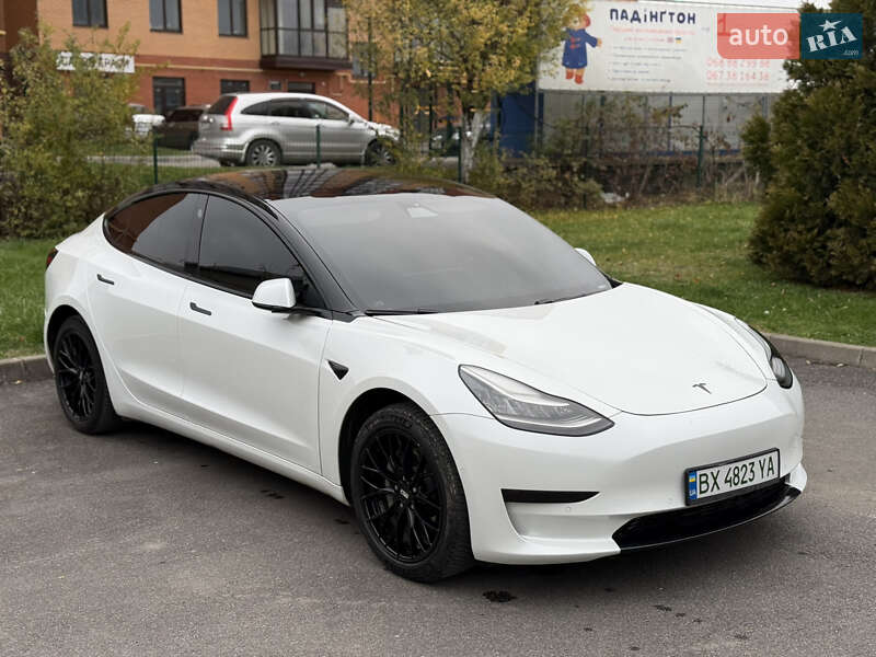 Tesla Model 3 2019 Tesla Model 3 2019