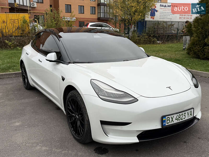 Седан Tesla Model 3 2019 в Кам'янець-Подільському фото 2 Седан Tesla Model 3 2019 в Кам'янець-Подільському