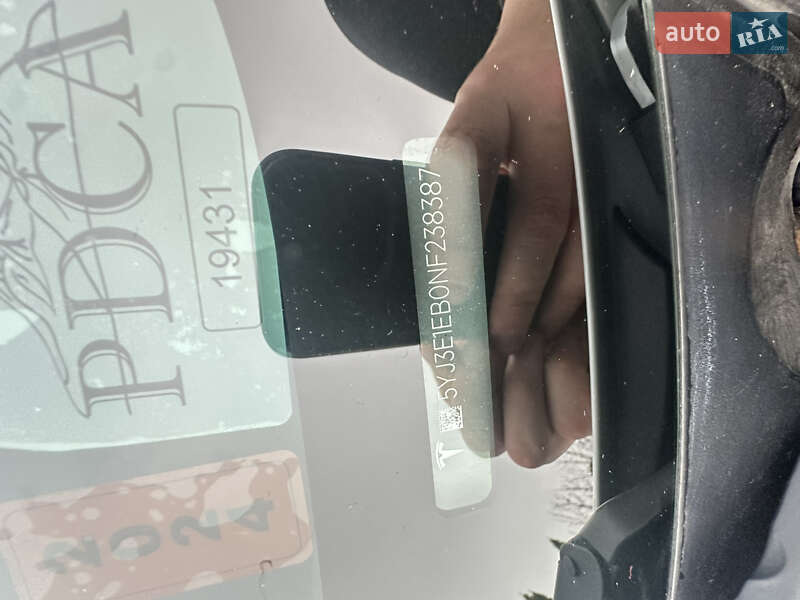 Седан Tesla Model 3 2022 в Великих Мостах