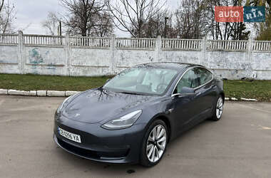 Седан Tesla Model 3 2019 в Прилуках