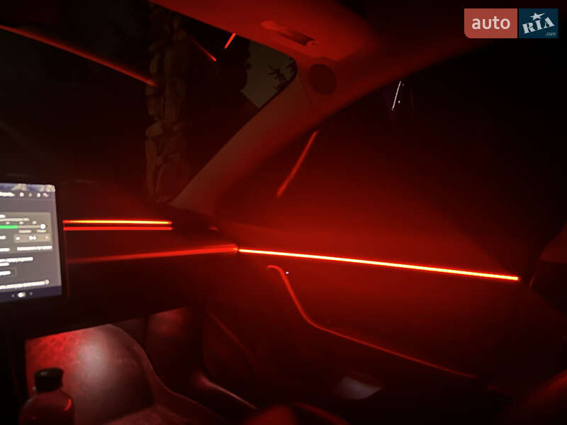 Седан Tesla Model 3 2018 в Трускавці фото 44 Седан Tesla Model 3 2018 в Трускавці