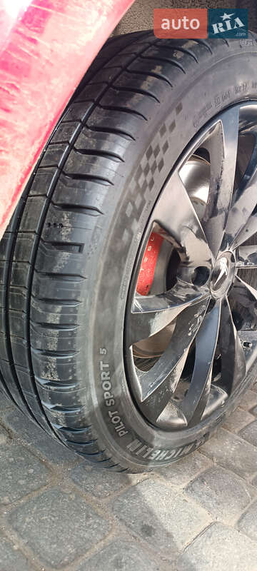 Седан Tesla Model 3 2018 в Трускавці фото 49 Седан Tesla Model 3 2018 в Трускавці