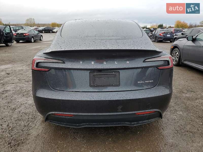 Седан Tesla Model 3 2024 в Києві