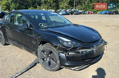 Седан Tesla Model 3 2023 в Рівному