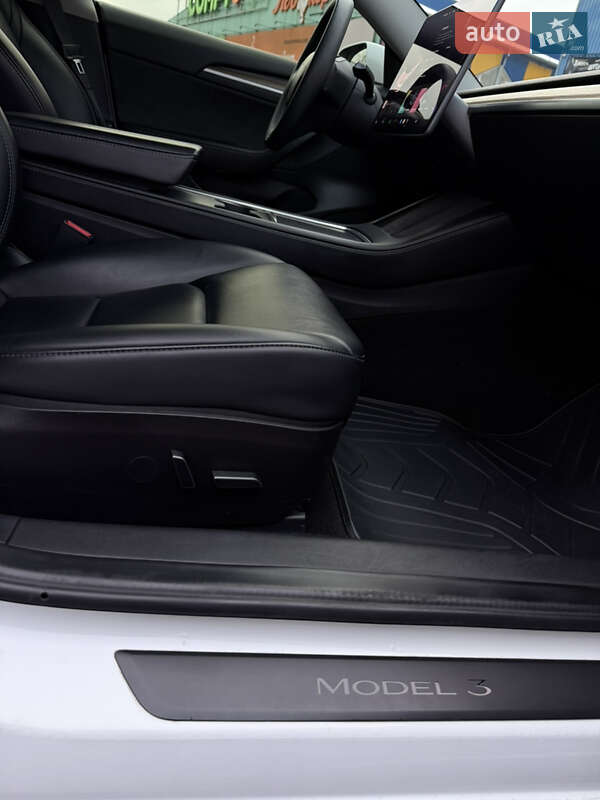 Седан Tesla Model 3 2021 в Івано-Франківську фото 16 Седан Tesla Model 3 2021 в Івано-Франківську