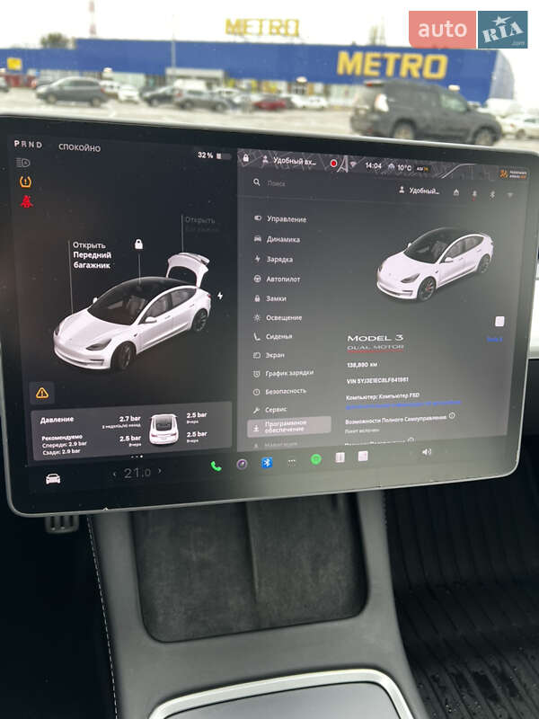 Седан Tesla Model 3 2019 в Житомирі