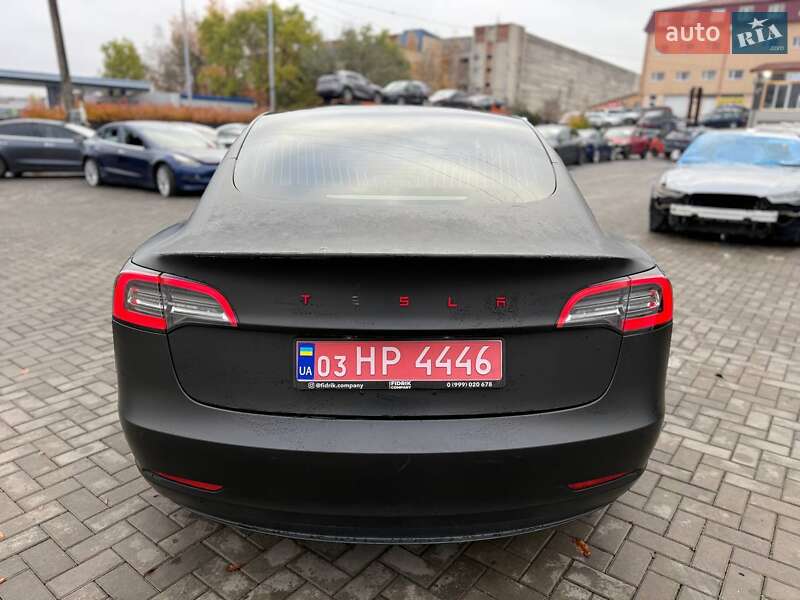 Седан Tesla Model 3 2018 в Луцке фото 5 Седан Tesla Model 3 2018 в Луцке