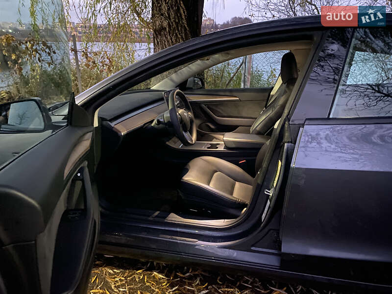 Седан Tesla Model 3 2023 в Вінниці фото 5 Седан Tesla Model 3 2023 в Вінниці