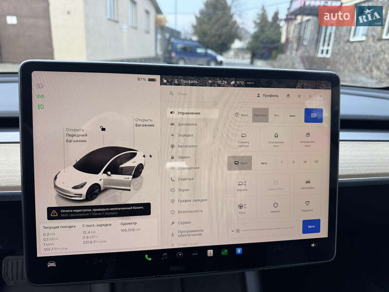 Седан Tesla Model 3 2022 в Володимирі