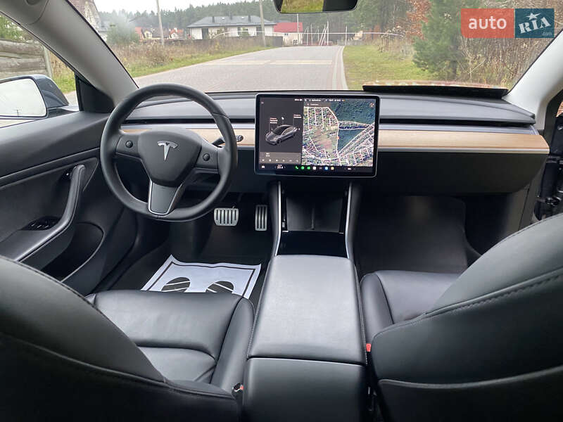 Седан Tesla Model 3 2020 в Львові фото 11 Седан Tesla Model 3 2020 в Львові