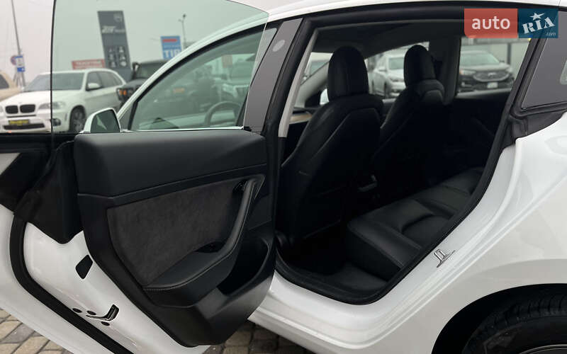 Седан Tesla Model 3 2020 в Мукачево фото 24 Седан Tesla Model 3 2020 в Мукачево