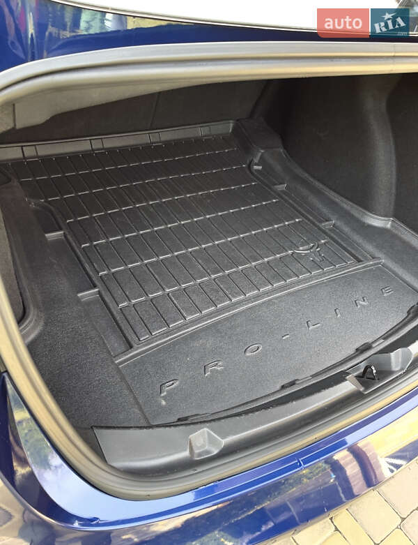 Седан Tesla Model 3 2019 в Харкові фото 7 Седан Tesla Model 3 2019 в Харкові