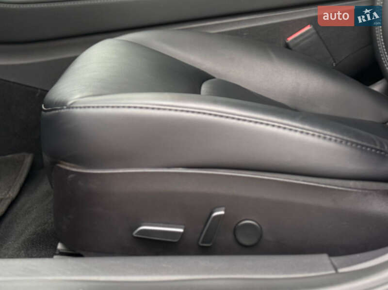 Седан Tesla Model 3 2022 в Києві фото 17 Седан Tesla Model 3 2022 в Києві