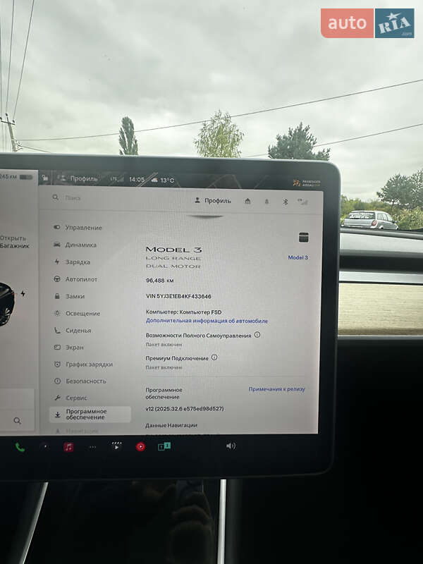 Седан Tesla Model 3 2019 в Киеве