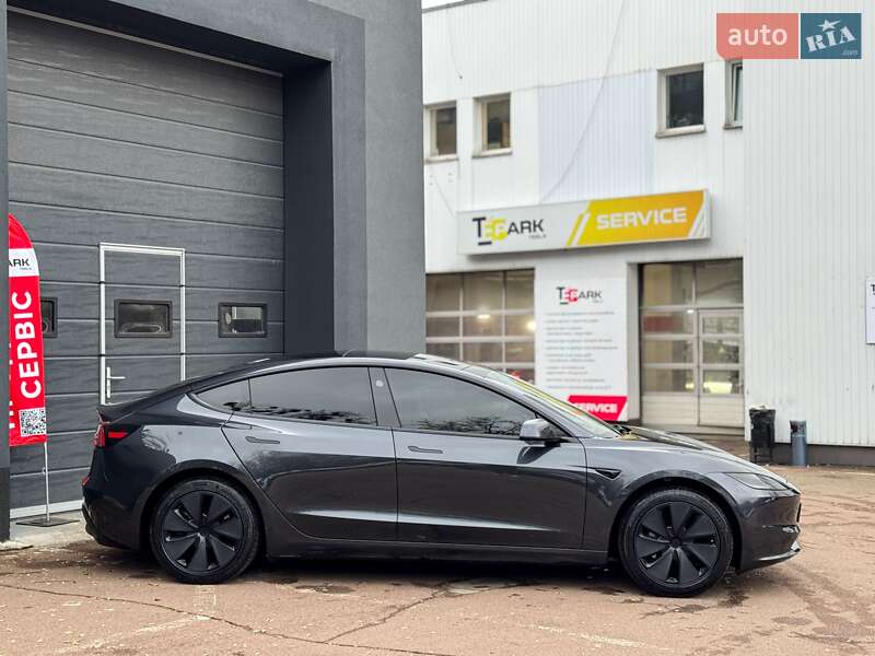 Седан Tesla Model 3 2024 в Києві фото 11 Седан Tesla Model 3 2024 в Києві