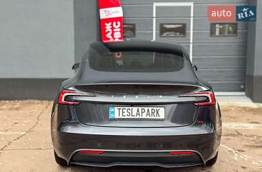 Седан Tesla Model 3 2024 в Києві