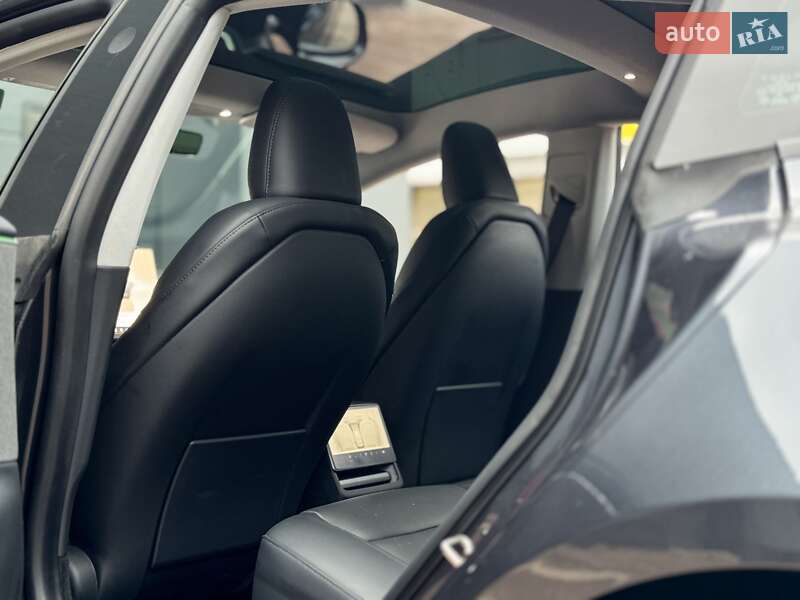 Седан Tesla Model 3 2024 в Києві фото 16 Седан Tesla Model 3 2024 в Києві