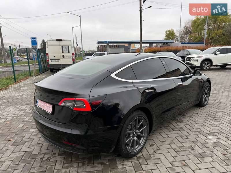 Седан Tesla Model 3 2019 в Луцке фото 6 Седан Tesla Model 3 2019 в Луцке