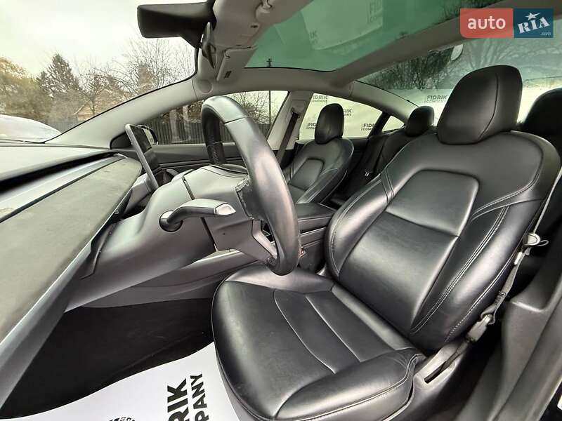 Седан Tesla Model 3 2019 в Луцке фото 21 Седан Tesla Model 3 2019 в Луцке
