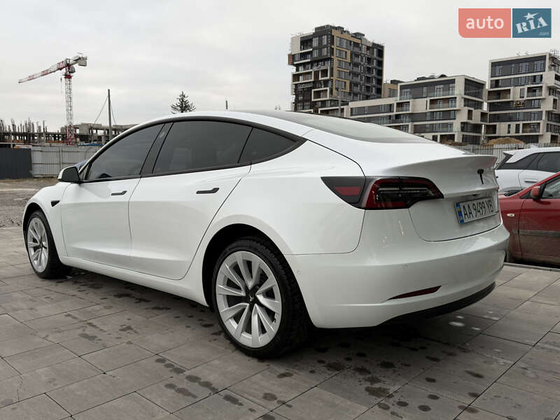 Седан Tesla Model 3 2021 в Киеве фото 6 Седан Tesla Model 3 2021 в Киеве