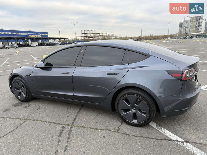 Седан Tesla Model 3 2022 в Киеве фото 6 Седан Tesla Model 3 2022 в Киеве