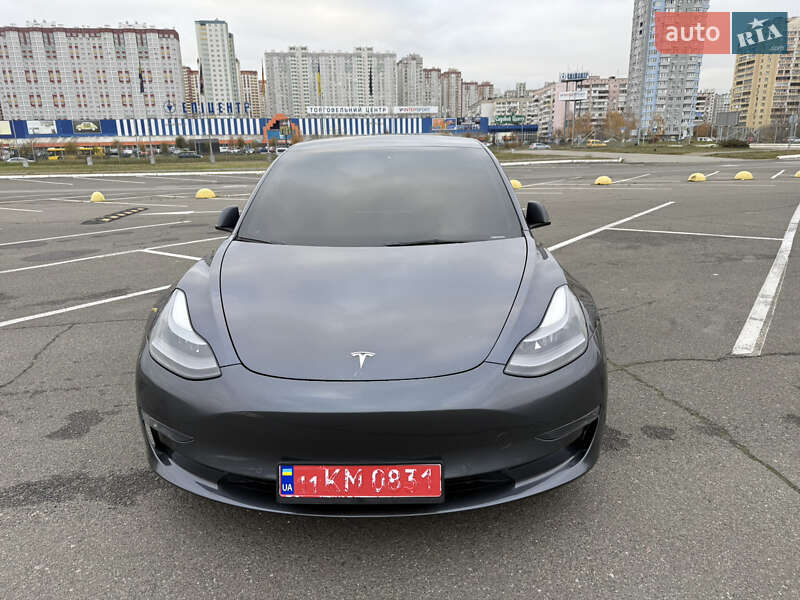 Седан Tesla Model 3 2022 в Киеве фото 4 Седан Tesla Model 3 2022 в Киеве