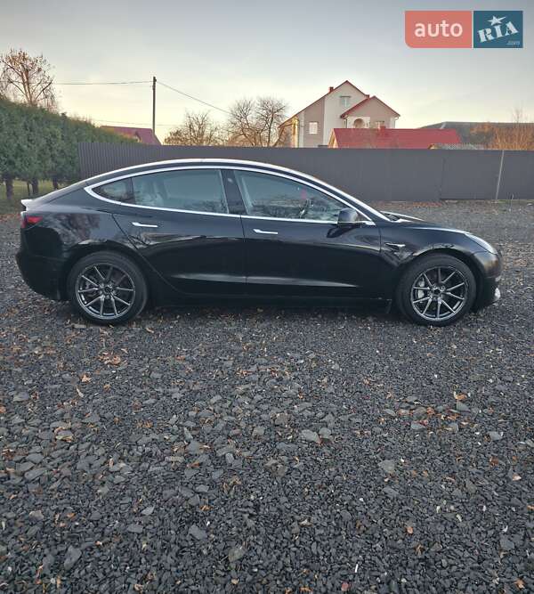 Седан Tesla Model 3 2019 в Луцьку фото 6 Седан Tesla Model 3 2019 в Луцьку