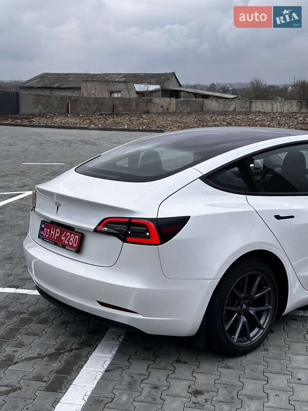 Седан Tesla Model 3 2021 в Дубно фото 7 Седан Tesla Model 3 2021 в Дубно