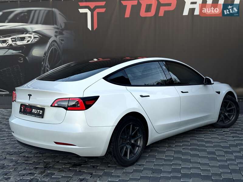 Седан Tesla Model 3 2023 в Львові фото 21 Седан Tesla Model 3 2023 в Львові