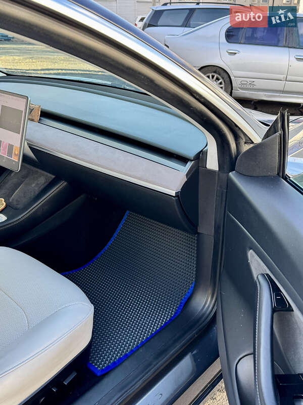 Седан Tesla Model 3 2019 в Одессе фото 75 Седан Tesla Model 3 2019 в Одессе