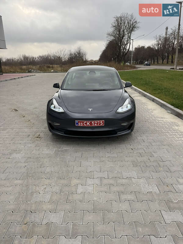 Седан Tesla Model 3 2022 в Рівному фото 2 Седан Tesla Model 3 2022 в Рівному