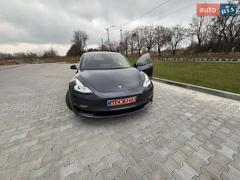 Седан Tesla Model 3 2022 в Рівному фото 5 Седан Tesla Model 3 2022 в Рівному