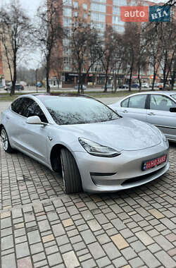 Седан Tesla Model 3 2018 в Каменец-Подольском